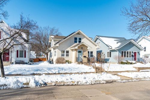 416 23rd Street, La Crosse, WI, 54601 | Card Image