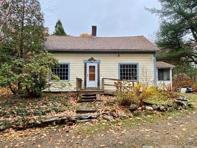 148 Ragged Hill Rd, House other with 2 bedrooms, 1 bathrooms and 4 parking in Hubbardston MA | Image 1