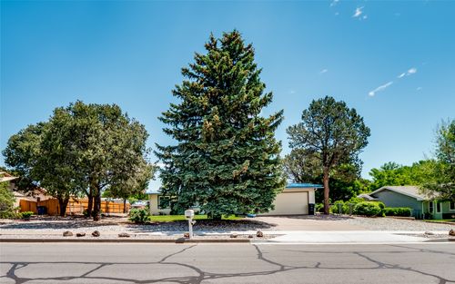 208 Rover Blvd, White Rock, NM, 87547-3535 | Card Image