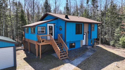 8446 Mast Dr, MINOCQUA, WI, 54548-8836 | Card Image