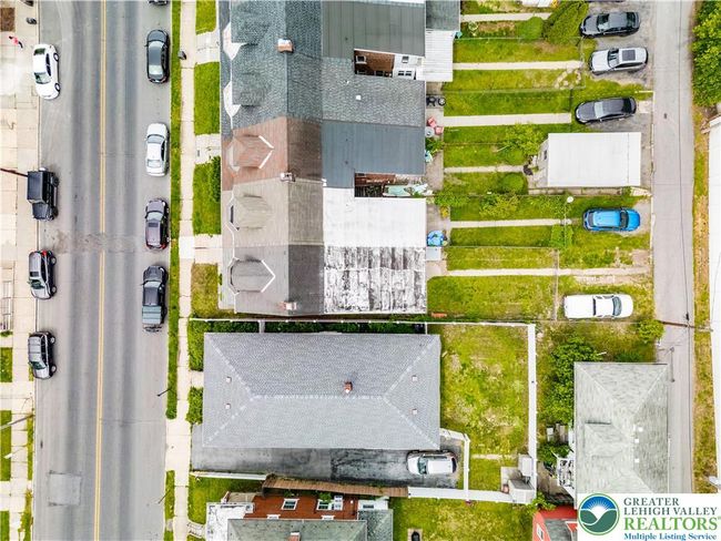 1926 W Broad St, Townhouse with 4 bedrooms, 1 bathrooms and null parking in BETHLEHEM PA | Image 46