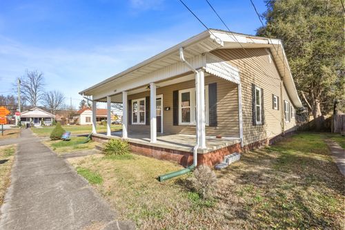501 Walnut Ave, Corbin, KY, 40701-1651 | Card Image
