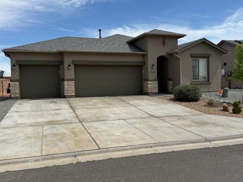 4654 Manzano Peak St Sw, Los Lunas, NM, 87031-8997 | Card Image