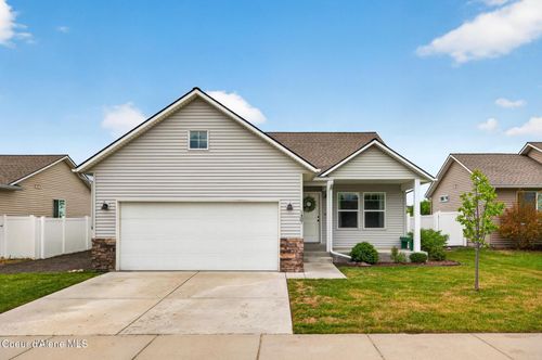 1487 Yellowstone, Post Falls, ID, 83854 | Card Image