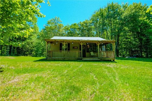 404 Old State Rd, Redfield, NY, 13437-2815 | Card Image