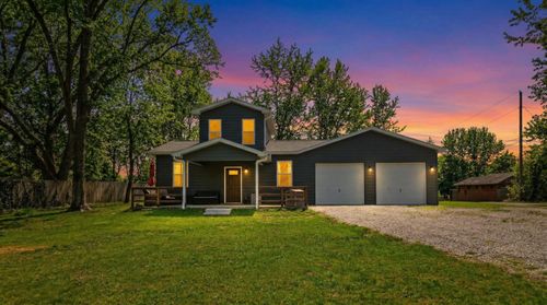 402 E 6th St, Willow Springs, MO, 65793-1216 | Card Image