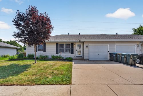 335 Elizabeth Dr, Coal City, IL, 60416-2410 | Card Image