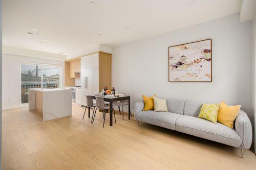 7661 Granville St, Vancouver, BC, V6P4Y8 | Card Image