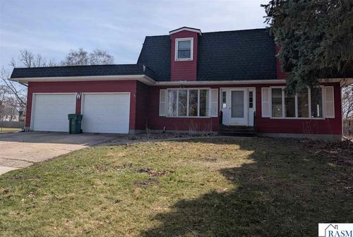 317 W Allyn St, Janesville, MN, 56048-9598 | Card Image