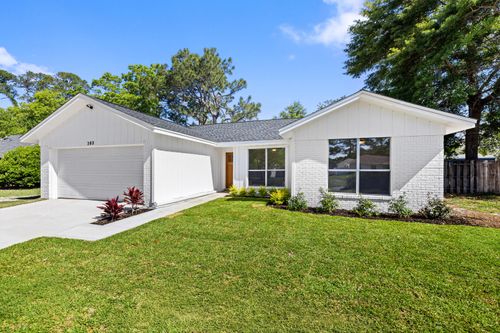 103 Perdido Cir, Niceville, FL, 32578-3501 | Card Image