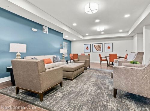 apt-236-20905 Pontiac Trl, South Lyon, MI, 48178-9776 | Card Image
