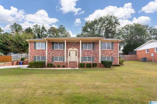 915 Pinecliff Dr, OXFORD, AL, 36203-2134 | Card Image