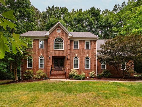 4703 Crestwick Ct, Greensboro, NC, 27406-8712 | Card Image