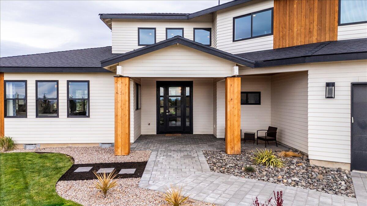 Residential in Powell Butte 4