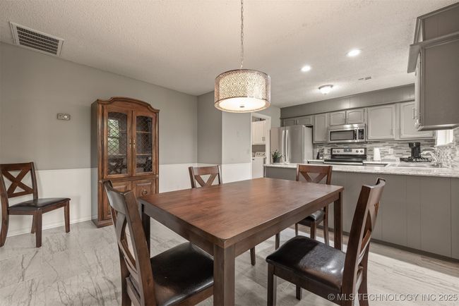 505 24 Th St, House other with 3 bedrooms, 2 bathrooms and null parking in Broken Arrow OK | Image 12
