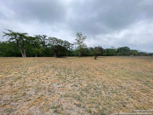 24 Weston Rd, House other with 1 bedrooms, 1 bathrooms and null parking in Leakey TX | Image 21