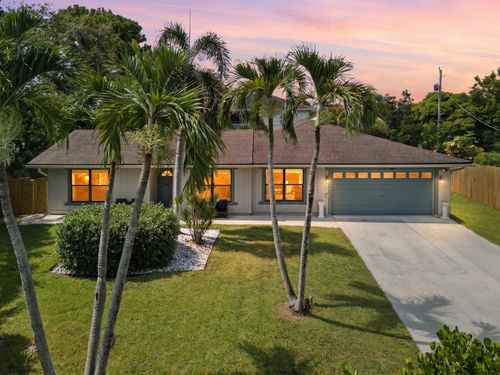 5196 Greenwood Dr, Delray Beach, FL, 33484-1141 | Card Image