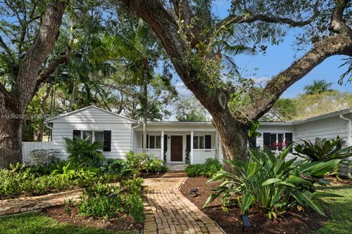 4190 Braganza Ave, Miami, FL, 33133-6364 | Card Image