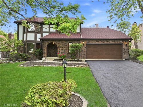 22W324 Mccarron Rd, Glen Ellyn, IL, 60137-7058 | Card Image