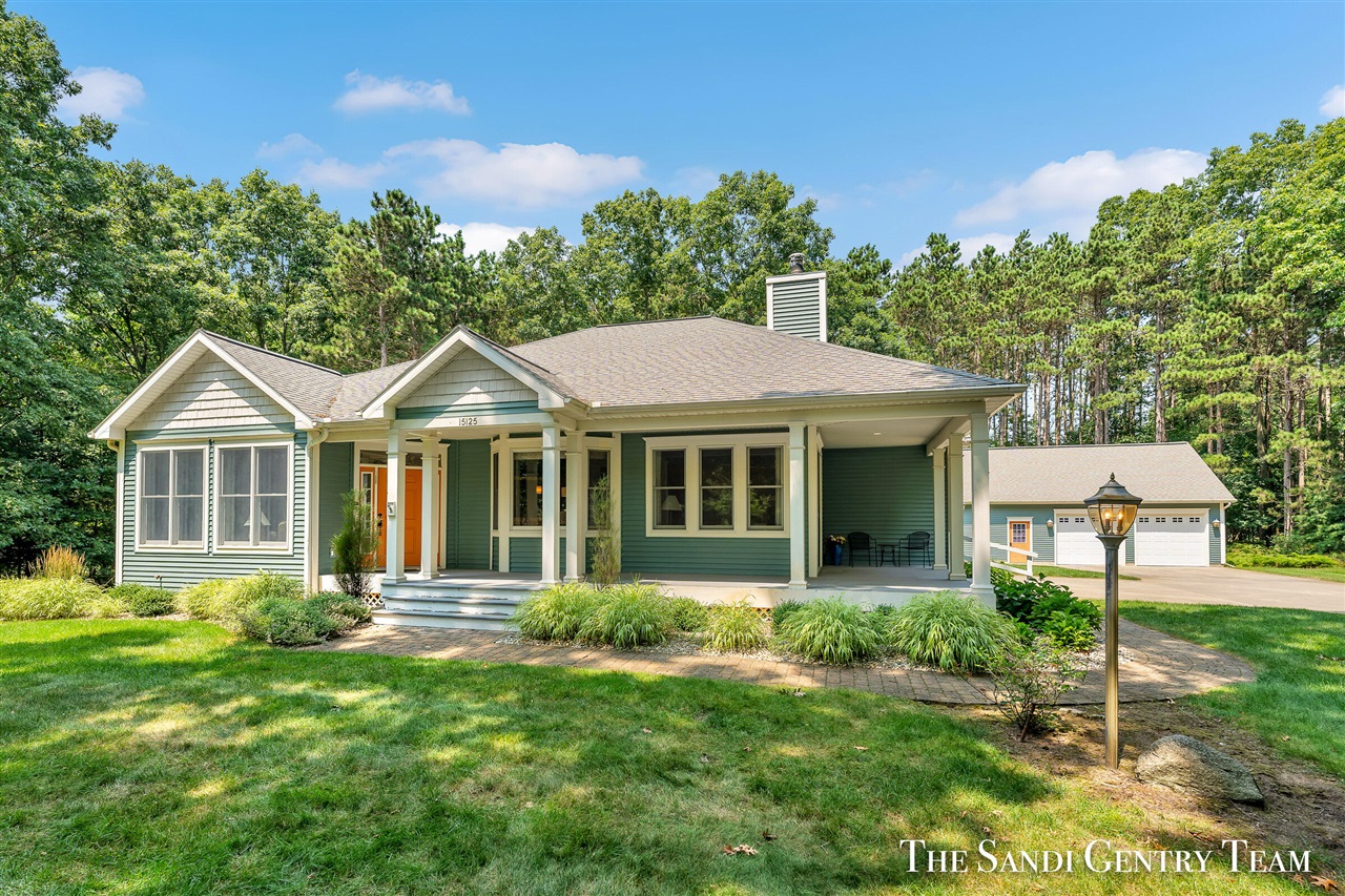 Evergreen Trl, Grand Haven, MI 49417