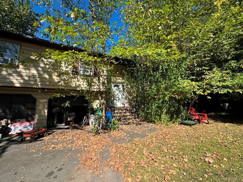 125 Burrows Ln, Blauvelt, NY, 10913-1307 | Card Image