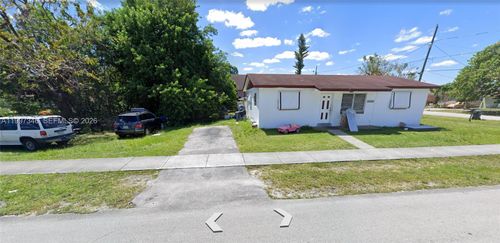 5200 Sw 21st St, West Park, FL, 33023-3110 | Card Image