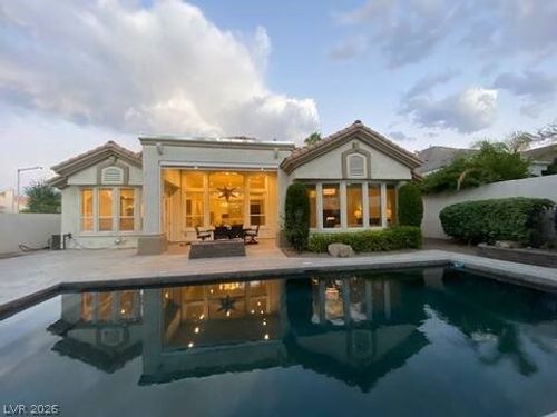 8800 Bonta Ct, Las Vegas, NV, 89134-6130 | Card Image