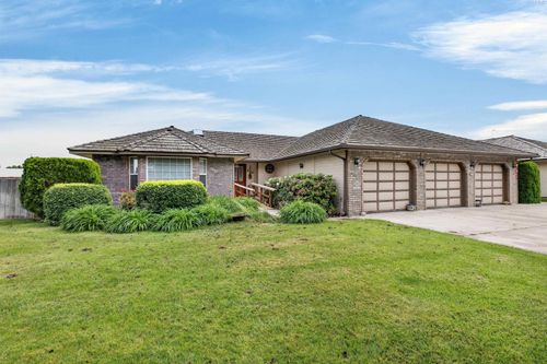 81 Alteejen Rd, Zillah, WA, 98953-9347 | Card Image