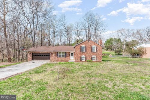 3604 Cox Ct, HUNTINGTOWN, MD, 20639-9213 | Card Image