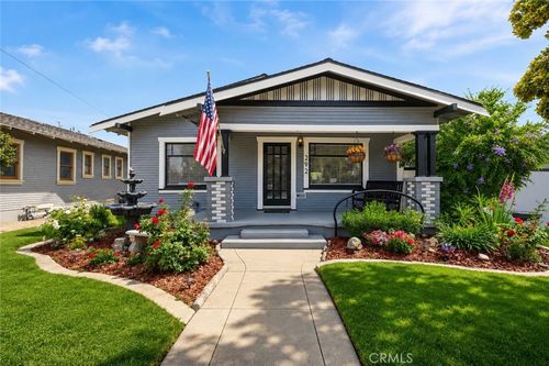 292 N Waverly St, Orange, CA, 92866-1733 | Card Image