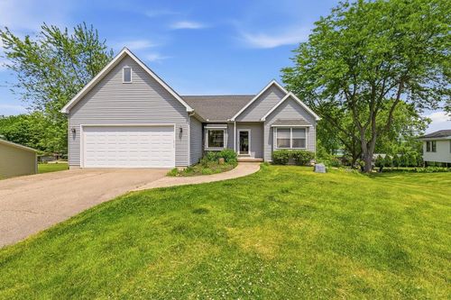 W3162 Jane Street, Brooklyn, WI, 54941 | Card Image