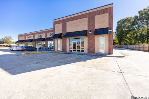 a-40497 Black Bayou Ext, Gonzales, LA, 70737-6808 | Card Image