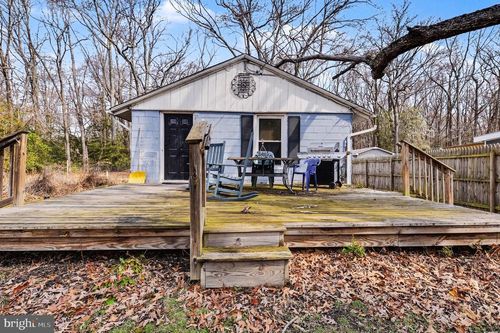 1220 Shesley Rd, Edgewater, MD, 21037-4659 | Card Image