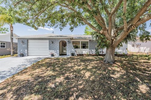 6333 Aberdeen Ave, NEW PORT RICHEY, FL, 34653-1001 | Card Image
