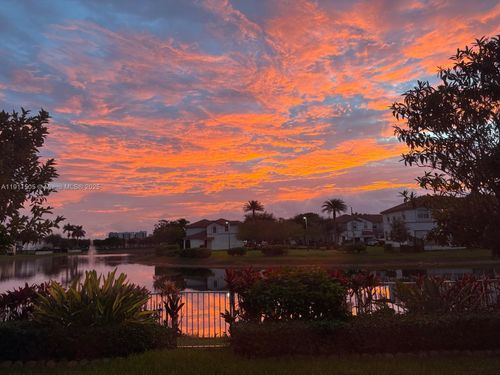 7943 Nw 111th Ct, Doral, FL, 33178-6004 | Card Image