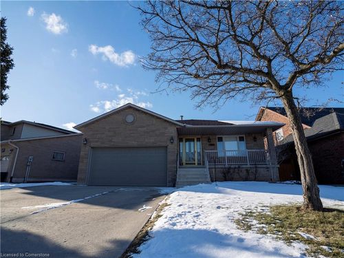 483 Dicenzo Dr, Hamilton, ON, L9B2C4 | Card Image