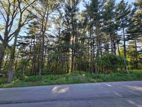 51429 Outer Dr, South Bend, IN, 46628-9616 | Card Image