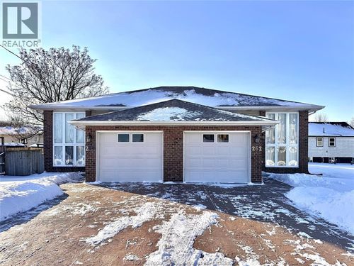 262 Kempt St, Amherstburg, ON, N9V2H8 | Card Image