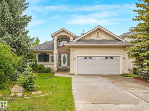 1217 115a St Nw, Edmonton, AB, T6J6Z3 | Card Image