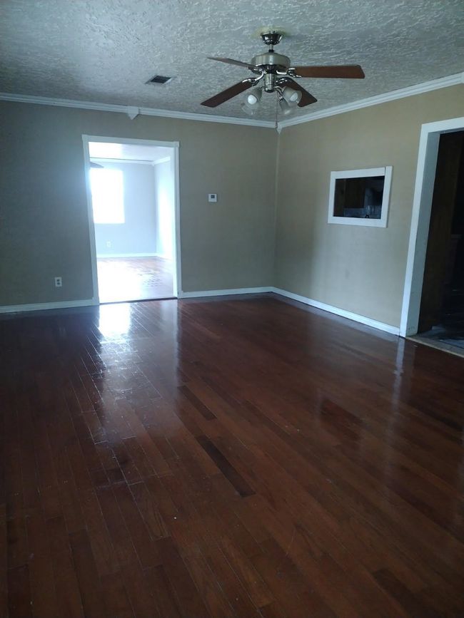 1916 Fm 82 W, House other with 4 bedrooms, 2 bathrooms and null parking in Kirbyville TX | Image 8