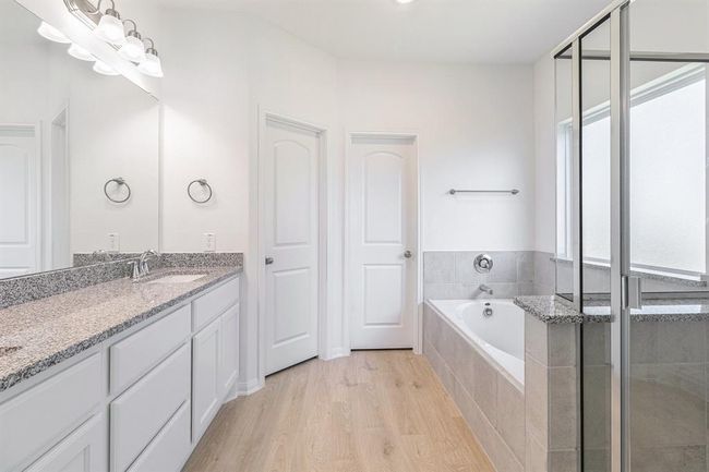 249 Edgewater Dr, House other with 4 bedrooms, 2 bathrooms and 2 parking in West Columbia TX | Image 19