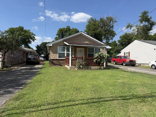 221 Duling Ave, Madison, TN, 37115-3727 | Card Image