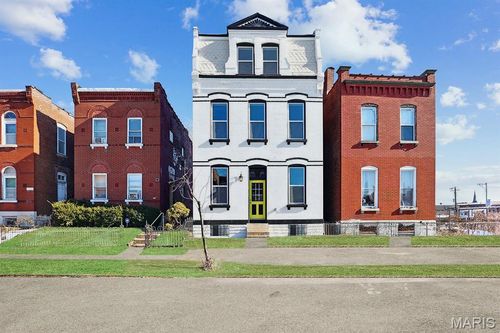 3330 Iowa Ave, Saint Louis, MO, 63118-3053 | Card Image