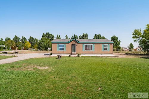 628 N 2743 E, Roberts, ID, 83444-5068 | Card Image