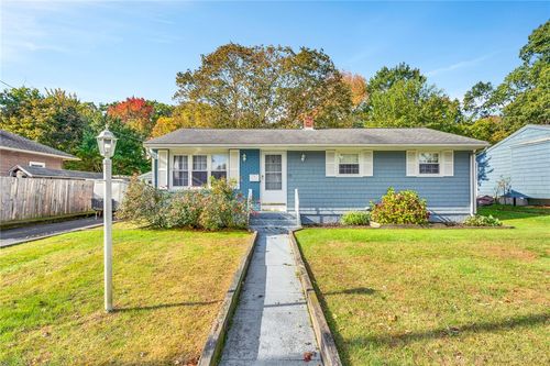 145 Burbank Dr, Warwick, RI, 02886-3503 | Card Image