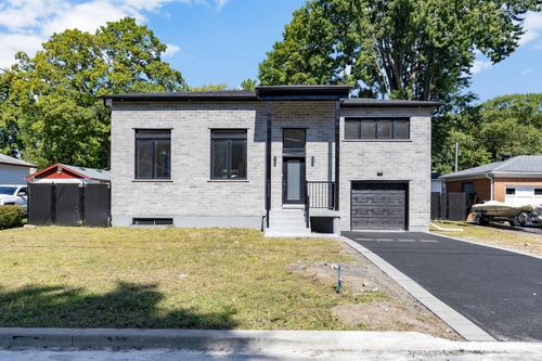 10 19e Av, Pincourt, QC, J7W5A3 | Card Image