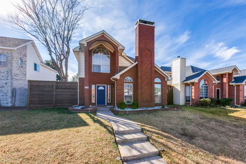 2120 Arbor Creek Dr, Carrollton, TX, 75010-4065 | Card Image