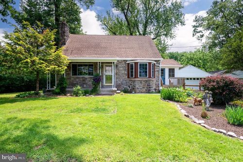 1914 Frush Valley Rd, TEMPLE, PA, 19560-9563 | Card Image