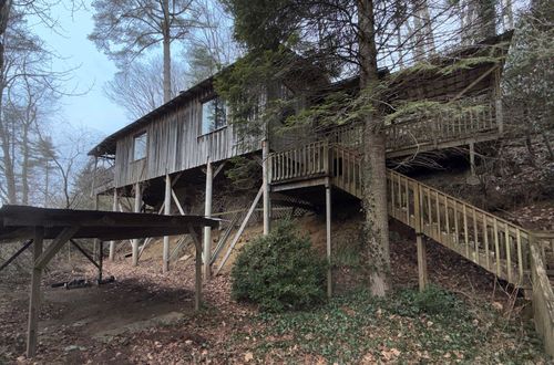 191 Chowan Dr, Highlands, NC, 28741-8580 | Card Image