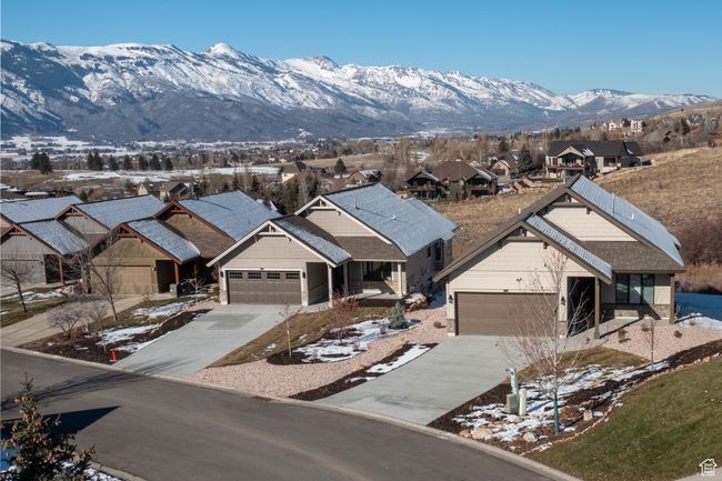 501 - 5882 E Big Horn Pkwy, House other with 5 bedrooms, 5 bathrooms and 3 parking in Eden UT | Image 4